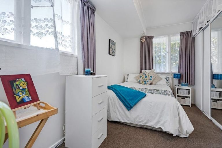 Photo of property in 3 Hamilton Drive, Waiuku, 2123