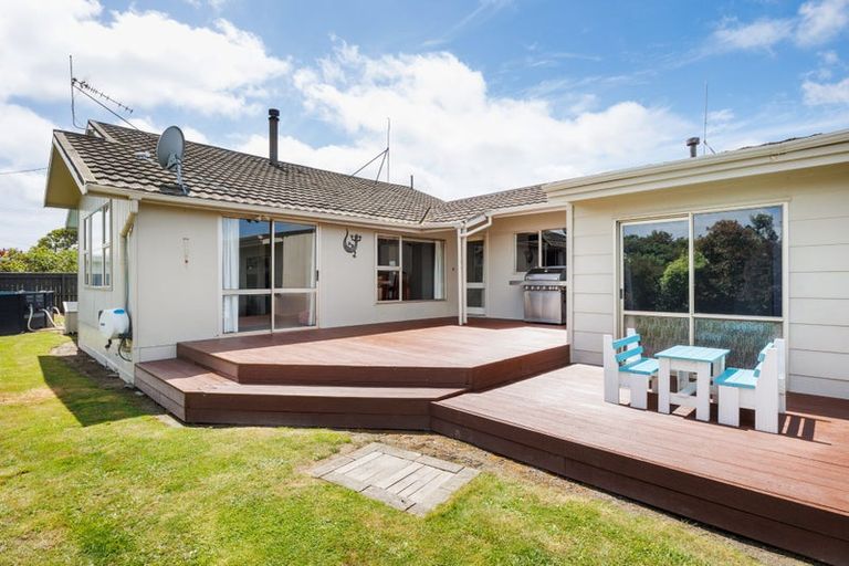 Photo of property in 35 Severn Street, Rongotea, 4476