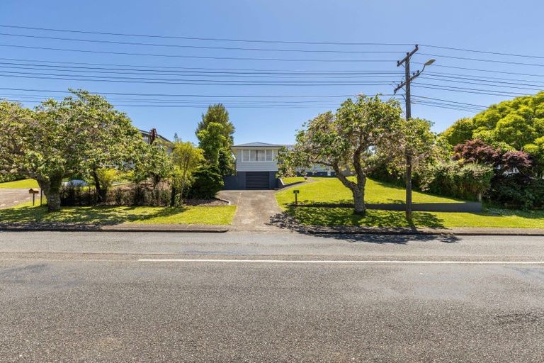 Photo of property in 52 Clawton Street, Westown, New Plymouth, 4310