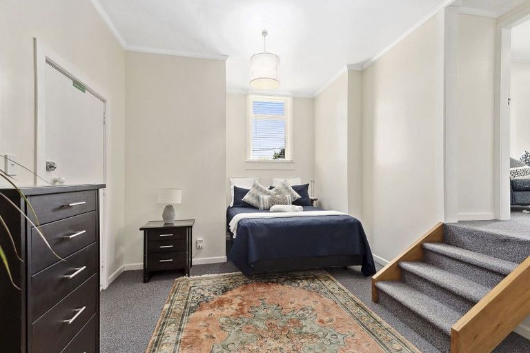 Photo of property in 48 Jackson Street, Island Bay, Wellington, 6023