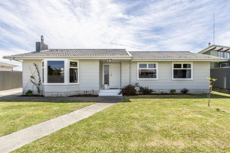 Photo of property in 6 York Avenue, Tamatea, Napier, 4112