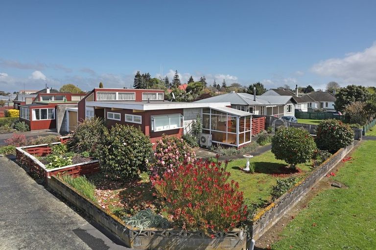 Photo of property in 10 Lambert Street, Marton, 4710