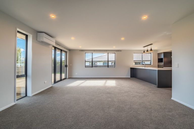 Photo of property in 3 North Foreland Street, Waihola, Milton, 9073