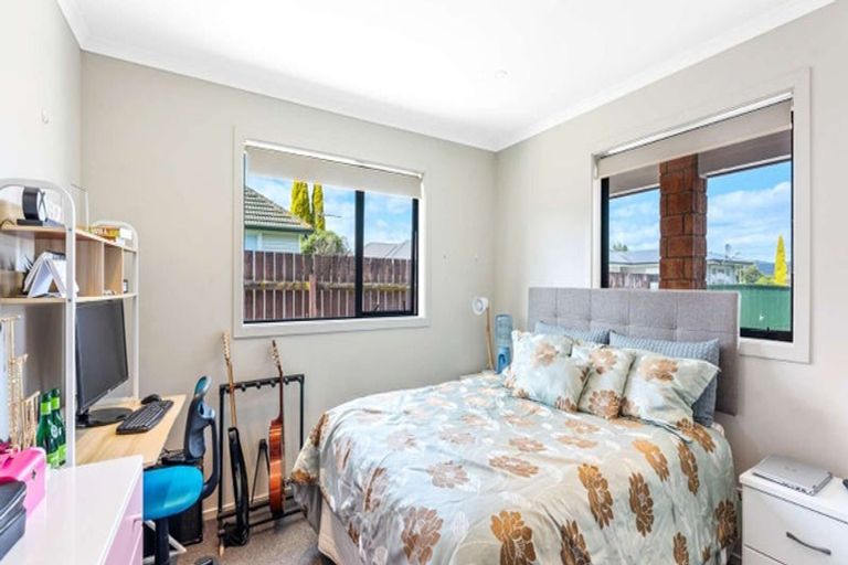 Photo of property in 5 Byron Street, Trentham, Upper Hutt, 5018