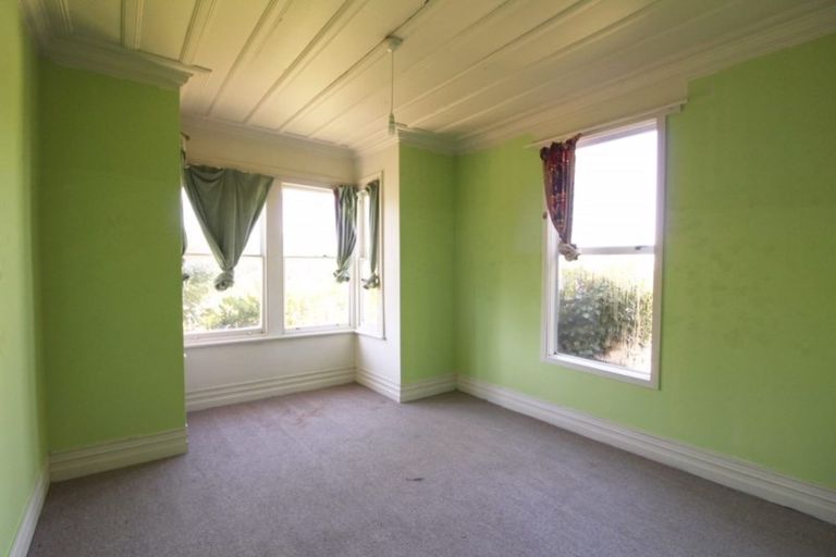 Photo of property in 24 Glencairn Street, Dalmore, Dunedin, 9010