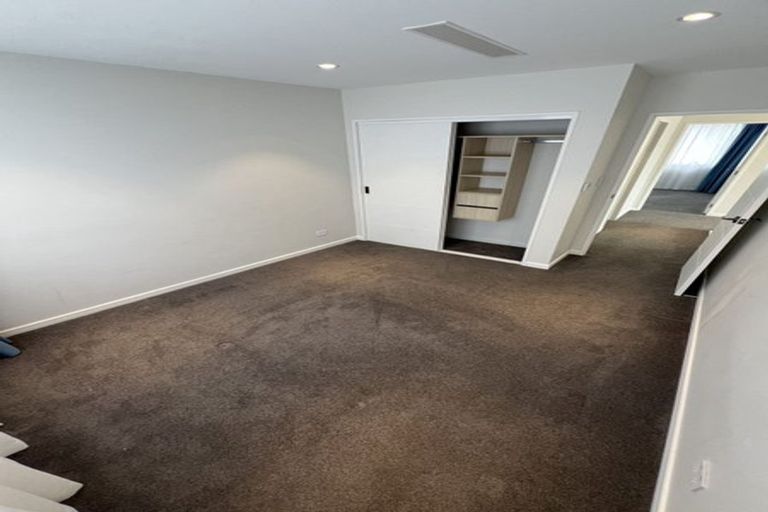 Photo of property in 14a September Place, Forrest Hill, Auckland, 0620