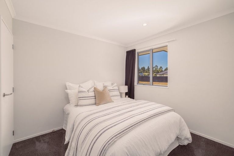 Photo of property in 15 Fairbairn Road, Rolleston, 7614