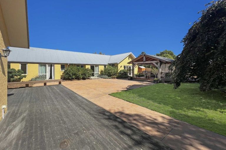 Photo of property in 8 Highland Brae, Prebbleton, 7604