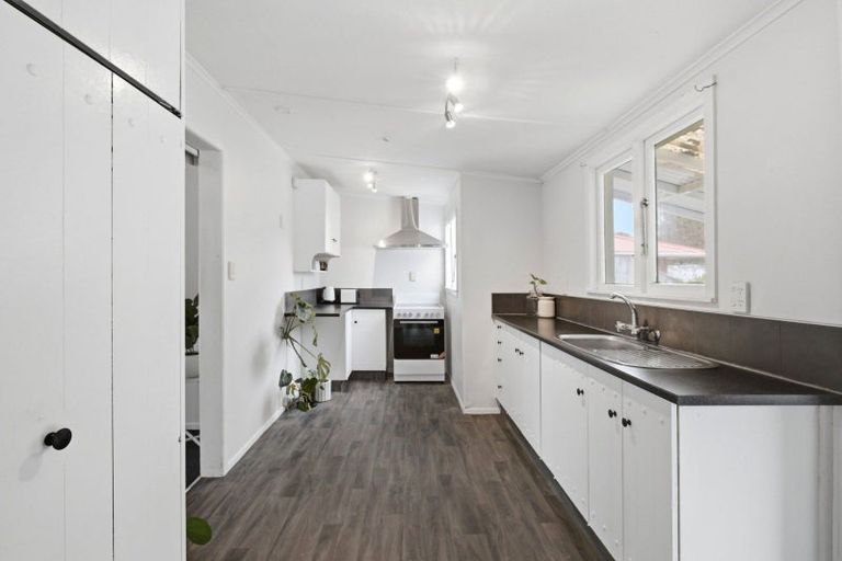Photo of property in 78 Matai Street, Castlecliff, Whanganui, 4501