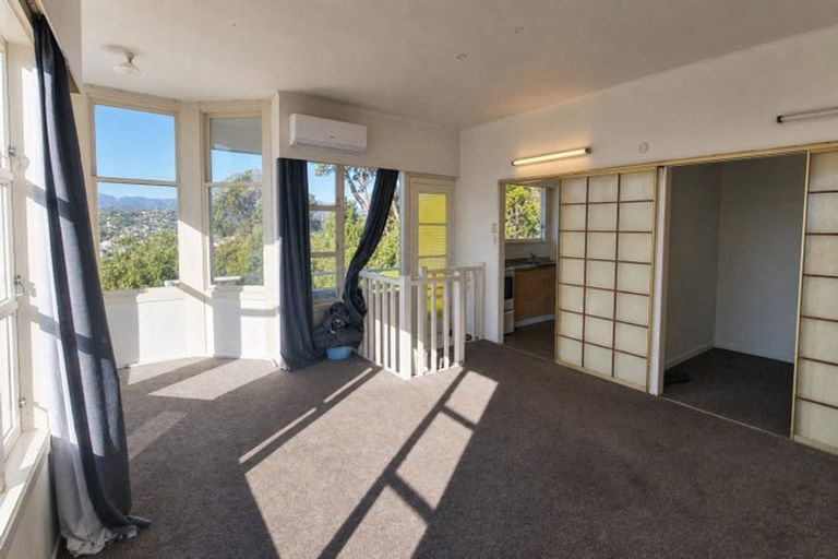 Photo of property in 14 Rodrigo Road, Kilbirnie, Wellington, 6022