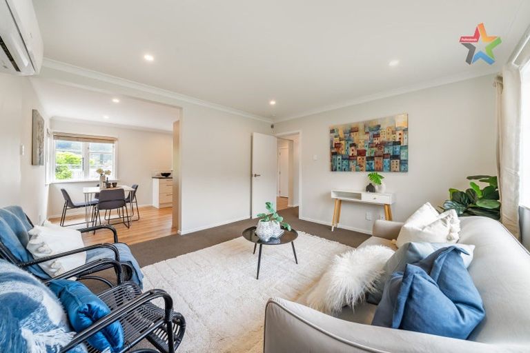 Photo of property in 110b Wellington Road, Wainuiomata, Lower Hutt, 5014