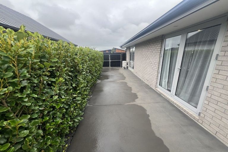 Photo of property in 10 Calder Street, Marshland, Christchurch, 8083