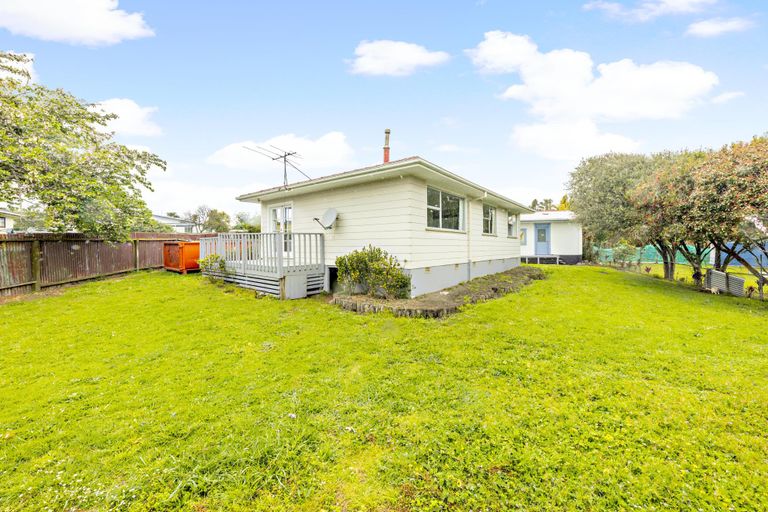 Photo of property in 39 Fairlight Place, Manurewa, Auckland, 2102