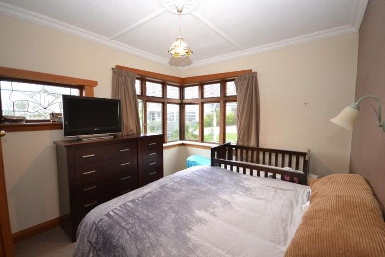 Photo of property in 111 Eden Street, Island Bay, Wellington, 6023