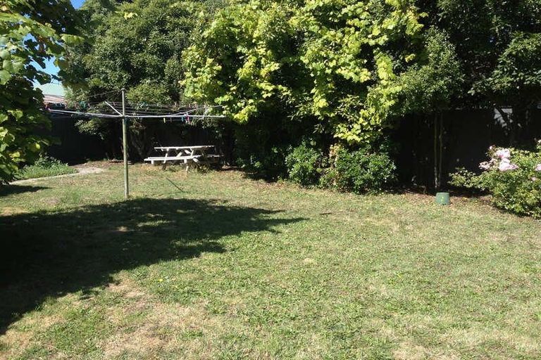 Photo of property in 216 Olliviers Road, Linwood, Christchurch, 8011