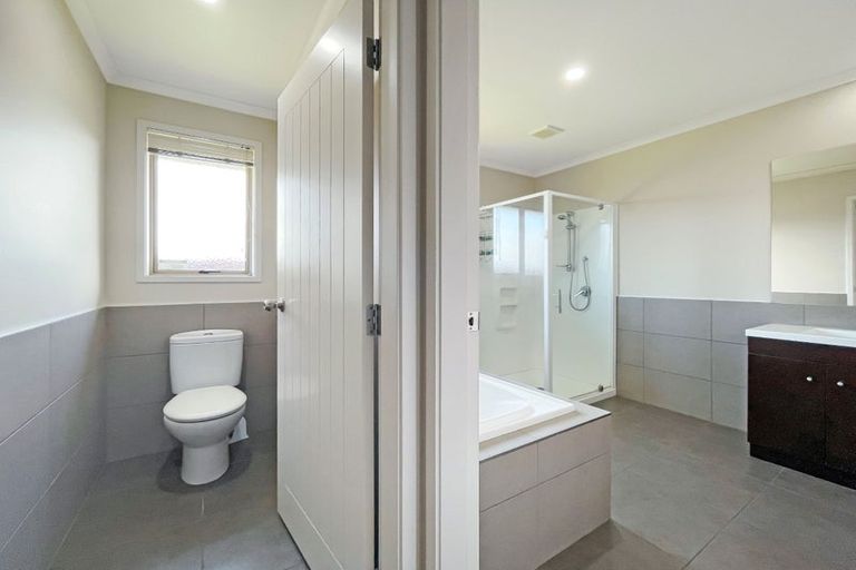 Photo of property in 2 Woodridge Drive, Flagstaff, Hamilton, 3210