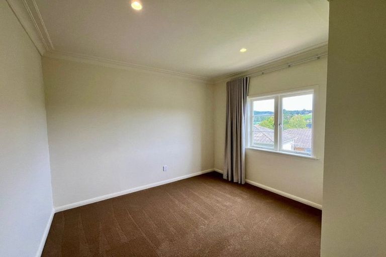 Photo of property in 49 Kellett Road, Ranui, Auckland, 0612