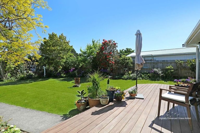 Photo of property in 41 Roretana Drive, Athenree, Katikati, 3177