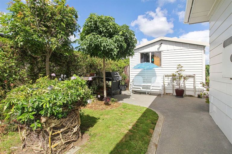 Photo of property in 48 Wharf Road, Clarks Beach, Pukekohe, 2679