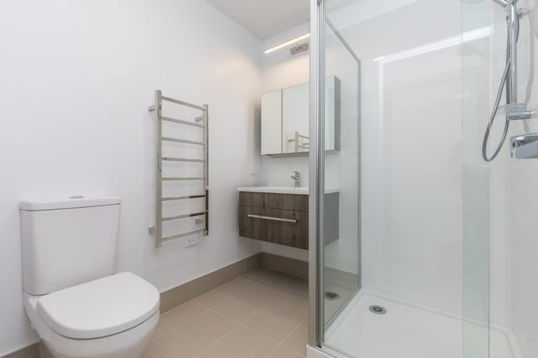 Photo of property in 34 Tahuhu Road, Mount Wellington, Auckland, 1062