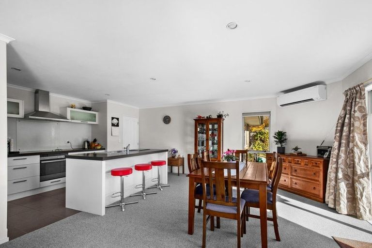 Photo of property in 15 Olds Crescent, Cromwell, 9310