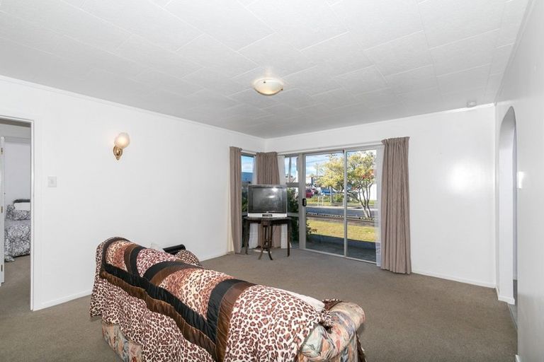 Photo of property in 120 Grandview Road, Nawton, Hamilton, 3200