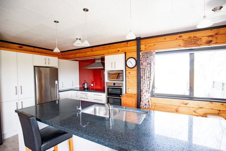 Photo of property in 545 State Highway 25, Waitakaruru, Thames, 3576