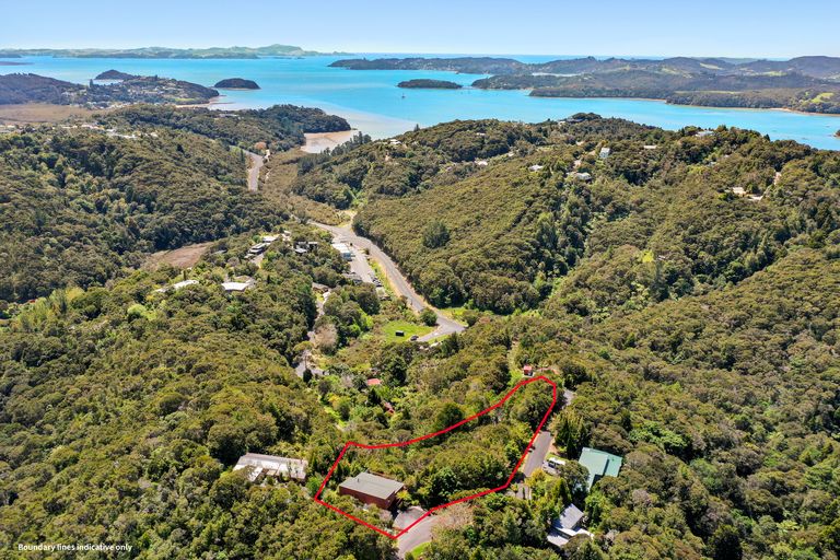 Photo of property in 44 Ward Drive, Opua, 0200