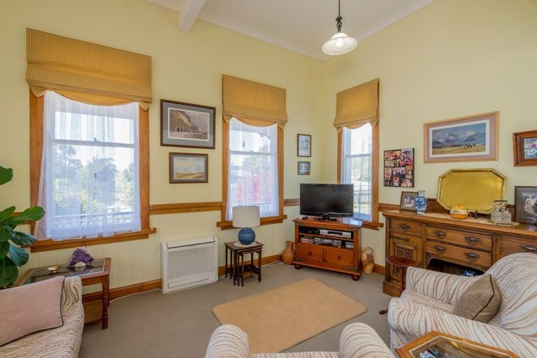 Photo of property in 209 Tiro Tiro Road, Levin, 5510