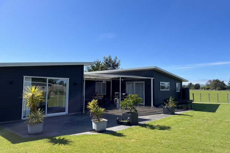 Photo of property in 27 Gimson Street, Solway, Masterton, 5810