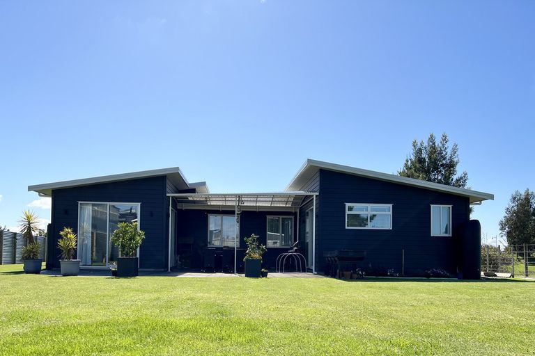 Photo of property in 27 Gimson Street, Solway, Masterton, 5810