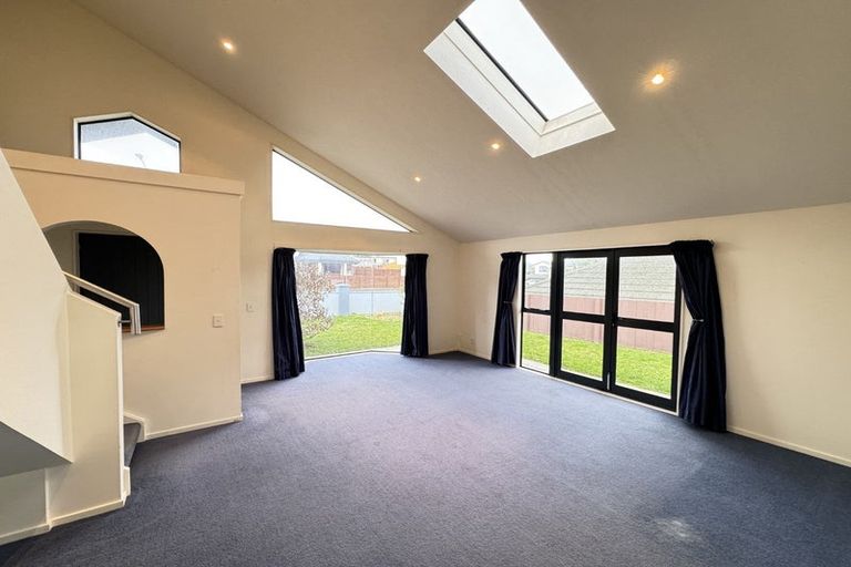 Photo of property in 5 Pigeonwood Lane, Woodridge, Wellington, 6037