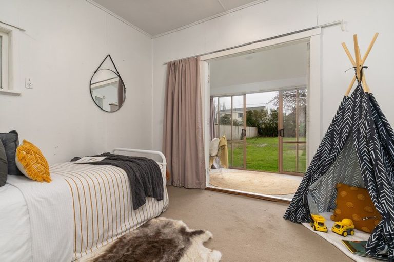 Photo of property in 34 Kempton Street, Greytown, 5712