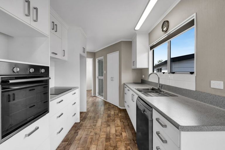 Photo of property in 1 Penrod Drive, Bell Block, New Plymouth, 4312