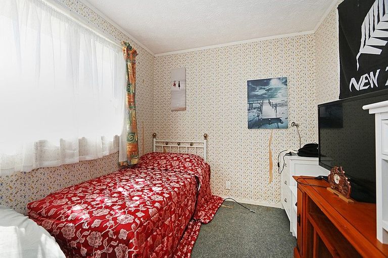 Photo of property in 11 Wilson Road, Opunake, 4616