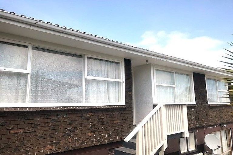 Photo of property in 10 Zelda Avenue, Clover Park, Auckland, 2023