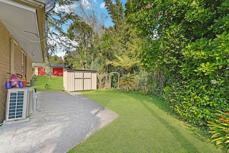 Photo of property in 188a Henderson Valley Road, Henderson, Auckland, 0612