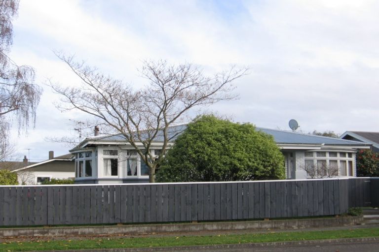 Photo of property in 35 Jordan Terrace, Lansdowne, Masterton, 5810