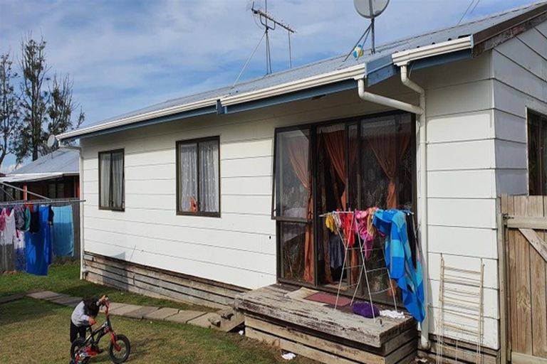 Photo of property in 1/44 Shifnal Drive, Randwick Park, Auckland, 2105