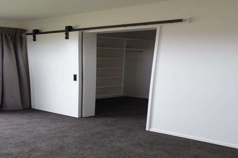 Photo of property in 66 Broadway Parade, Rolleston, 7615