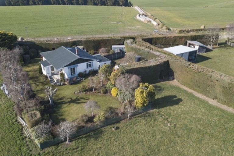 Photo of property in 361 Lyalldale Road, Saint Andrews, Timaru, 7972