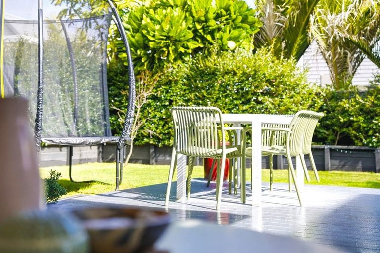 Photo of property in 19 Harakeke Road, Hobsonville, Auckland, 0616