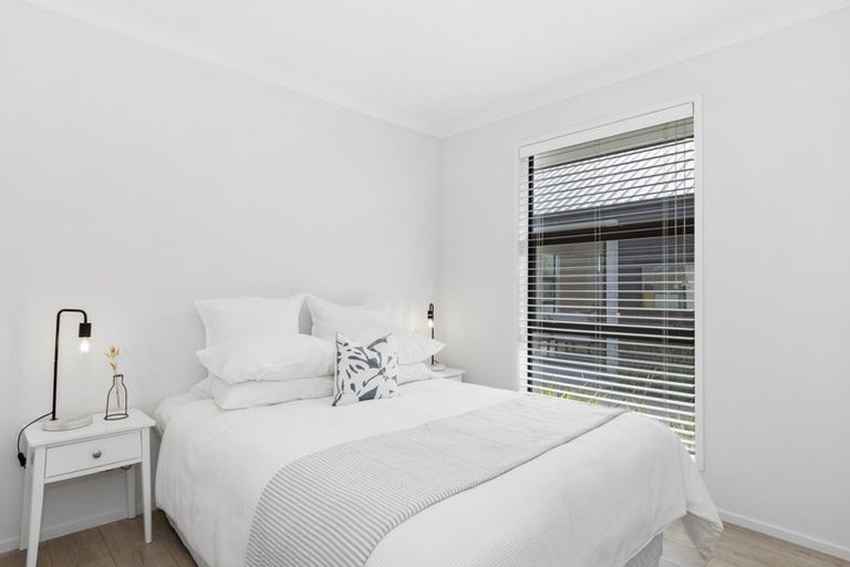 Photo of property in 38 Puhirake Crescent, Pyes Pa, Tauranga, 3112