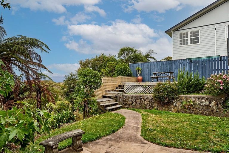 Photo of property in 13 Rajkot Terrace, Broadmeadows, Wellington, 6035