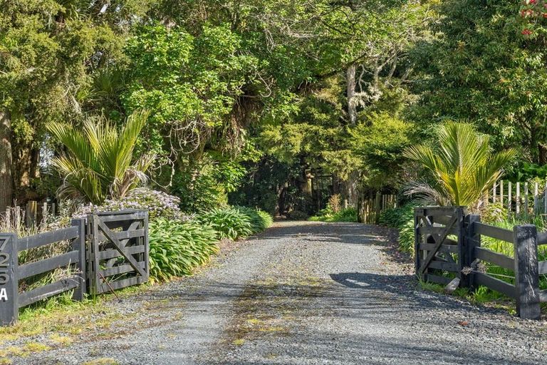 Photo of property in 725a Otaika Valley Road, Maungatapere, Whangarei, 0170