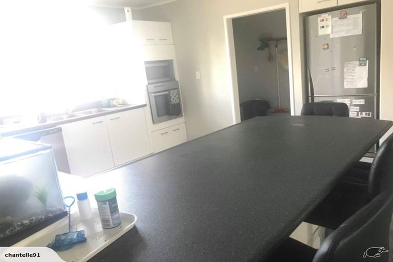 Photo of property in 144 Coxhead Road, Wattle Downs, Auckland, 2103