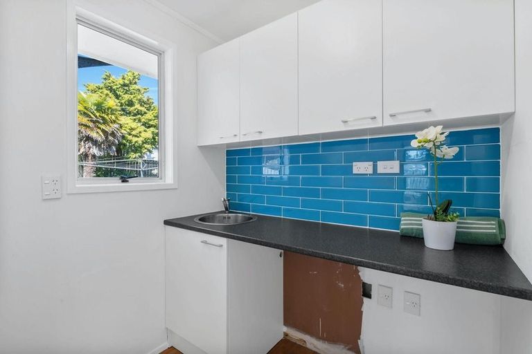 Photo of property in 25 Glynnbrooke Street, Te Atatu South, Auckland, 0610