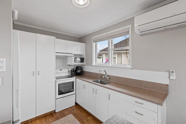 Photo of property in 8 Le Quesne Place, Fairfield, Hamilton, 3214