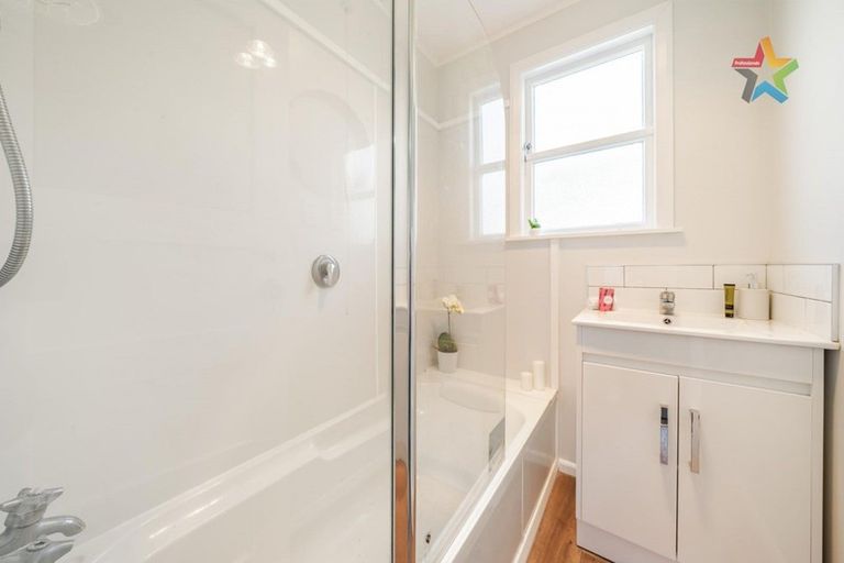 Photo of property in 2/101 Wilkie Crescent, Naenae, Lower Hutt, 5011