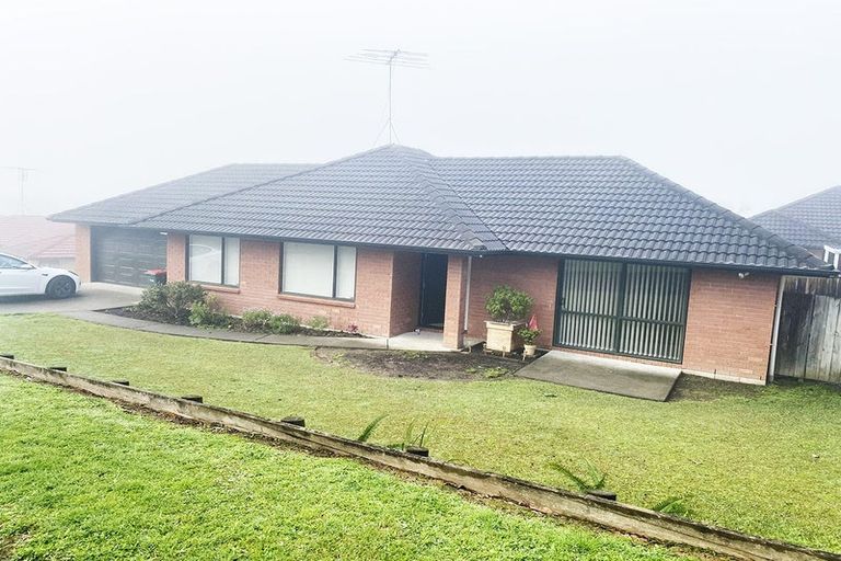 Photo of property in 44 Saralee Drive, Manurewa, Auckland, 2105